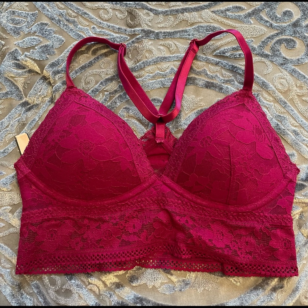 Victoria’s Secret lace bra